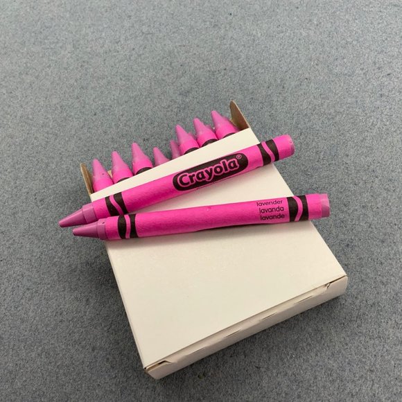 Crayola Crayons Lot of 16 Standard Size Lavender Lavanda Lavande Purple BTS - Picture 1 of 1